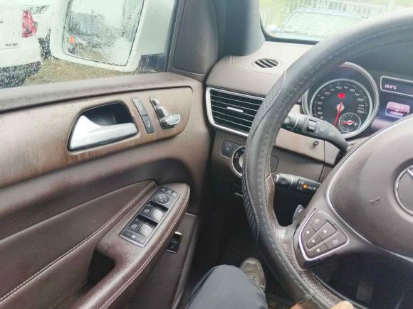 [苏州·苏U] 二手奔驰奔驰GLE2017款 GLE 320 4MATIC 动感型