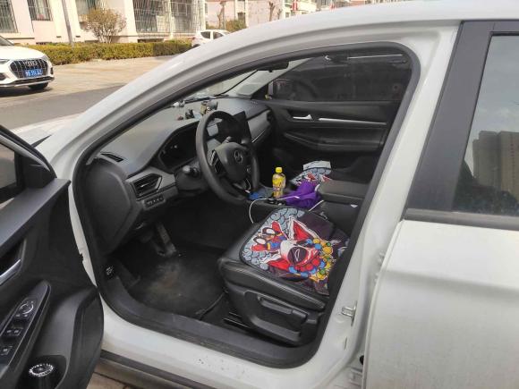 [青岛·鲁B] 二手威马汽车威马E.52021款 500 即客行