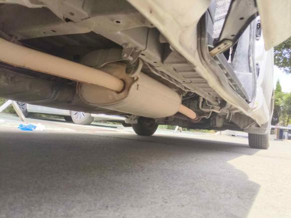 [上海·沪A] 二手金杯阁瑞斯2013款 2.0L智领标准型9座 全运纪念版国四9座