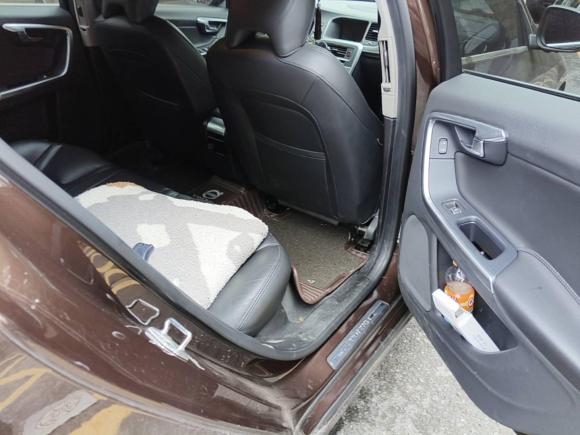 [南京·苏A] 二手沃尔沃沃尔沃S602017款 S60L T4 智远版