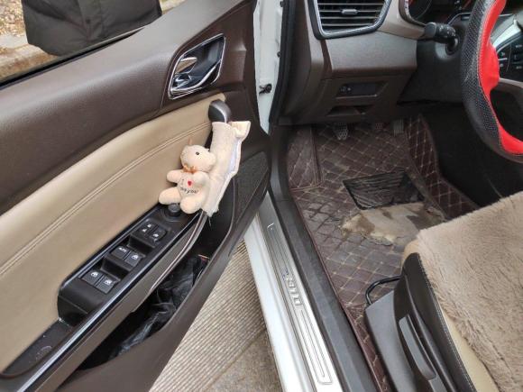 [义乌·辽B] 二手宝骏宝骏310W2017款 1.5L 手动时尚型 国V