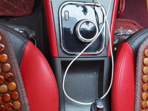 [深圳·粤B] 二手北汽新能源北汽新能源EX2018款 EX360 新尚版