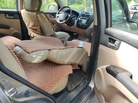 [嘉兴·浙B] 二手起亚狮跑2013款 2.0L 自动两驱版GL