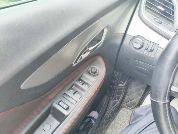 [南京·苏A] 二手别克昂科拉2015款 1.4T 手动两驱都市进取型