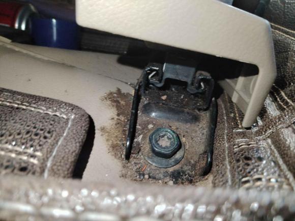 [西安·陕U] 二手日产骊威2010款 劲悦版 1.6L 手动超能型