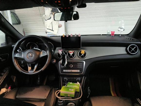 [南京·苏L] 二手奔驰奔驰CLA2016款 改款 CLA 200 时尚型