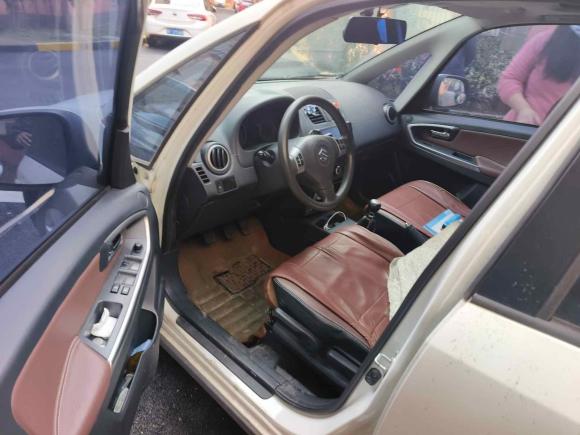 [上海·苏A] 二手铃木天语 SX42012款 1.6L 手动锐骑型