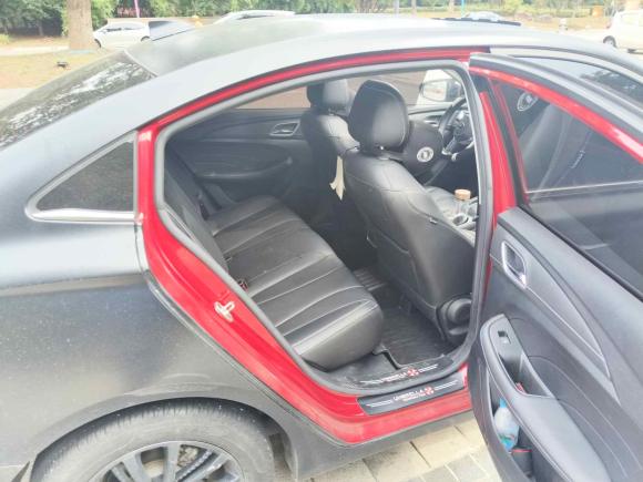 [苏州·苏E] 二手荣威荣威i52020款 1.5L 自动4G互联领豪旗舰版