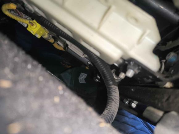 [青岛·鲁B] 二手现代胜达2013款 2.4L 自动两驱智能型