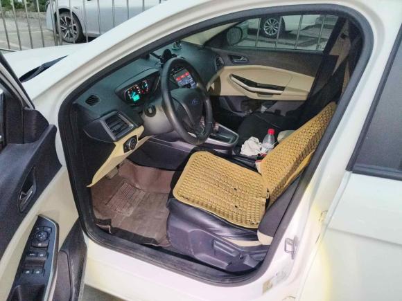 [佛山·粤E] 二手福特福睿斯2017款 改款 1.5L 自动舒适型