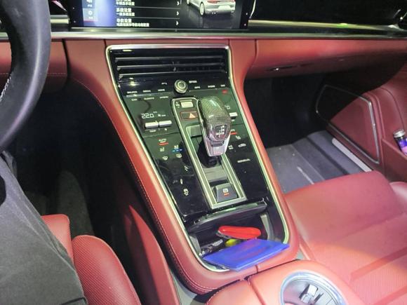 [深圳·粤B] 二手保时捷Panamera新能源2018款 Panamera 4 E-Hybrid 2.9T