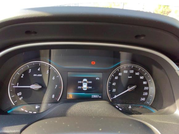 [上海·苏A] 二手别克英朗2018款 18T 自动精英型