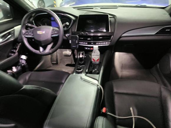 [上海·苏U] 二手凯迪拉克凯迪拉克CT52020款 改款 28T 豪华型