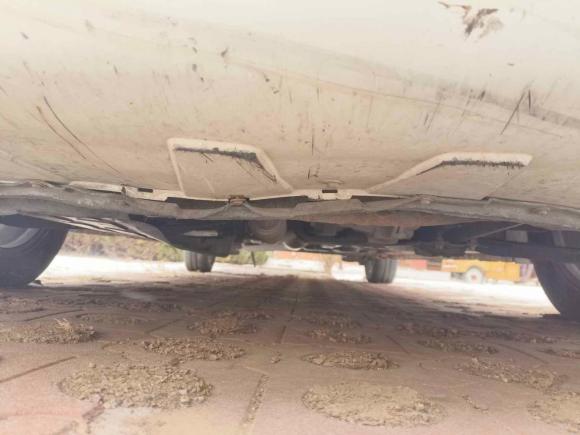 [济南·鲁A] 二手长安凯程长安欧尚A6002016款 1.5L 手动豪华型7座