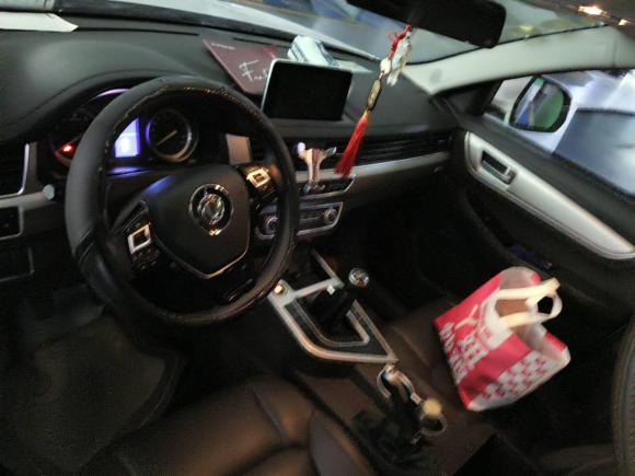 [济南·鲁A] 二手东风风行景逸X52017款 劲享系列 1.5T 手动豪华型