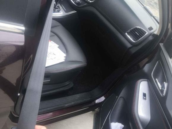 [上海·苏K] 二手宝骏宝骏5602016款 1.8L iAMT豪华型