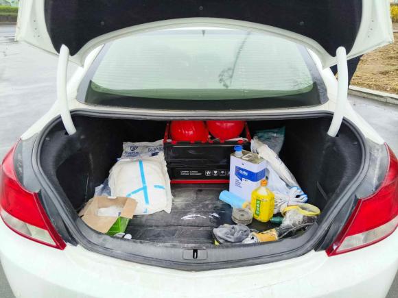 [青岛·鲁B] 二手别克君威2010款 1.6T 精英运动版