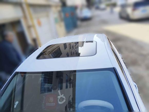 [青岛·鲁B] 二手奥迪奥迪A4L2017款 40 TFSI 进取型