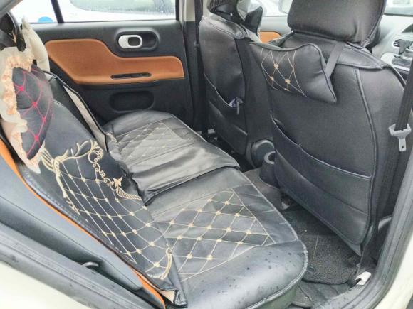 [西安·陕A] 二手名爵名爵3SW2015款 1.5L AMT精英型