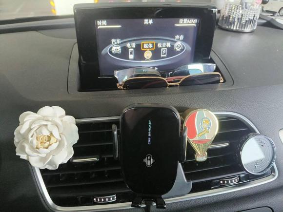 [武汉·鄂A] 二手奥迪奥迪Q32016款 30 TFSI 风尚型