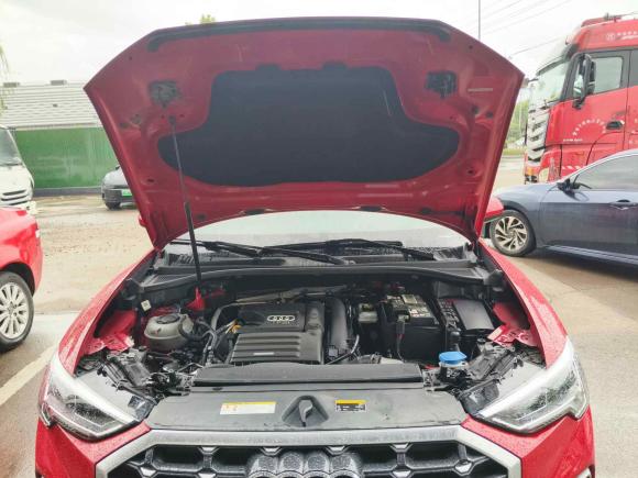 [金华·浙G] 二手奥迪奥迪Q32021款 35 TFSI 时尚动感型