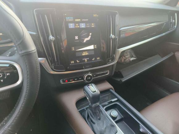 [义乌·皖M] 二手沃尔沃沃尔沃S902017款 T4 智远版