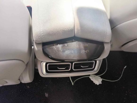 [广州·粤A] 二手哪吒汽车哪吒S2022款 纯电 650km 四驱大版