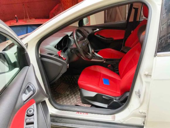 [济南·鲁A] 二手福特福克斯2018款 两厢经典 1.6L 自动舒适型智行版