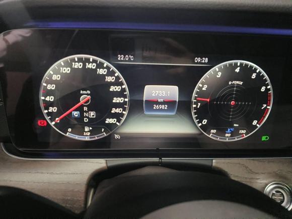 [深圳·粤B] 二手奔驰奔驰E级2020款 改款 E 300 L 时尚型