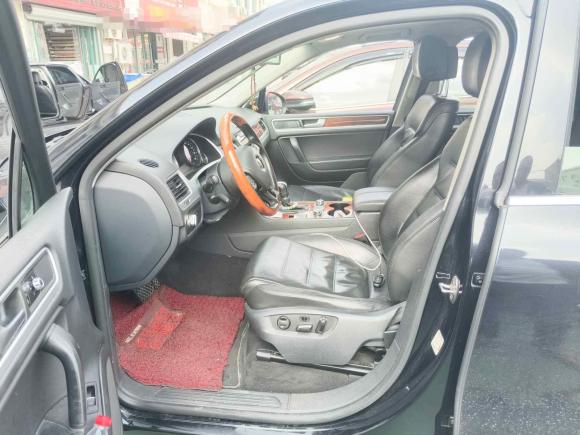 [上海·沪G] 二手大众途锐2011款 3.0TSI 舒适型