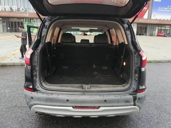 [广州·湘D] 二手SWM斯威汽车SWM斯威X72016款 1.5T 手动豪华型 7座