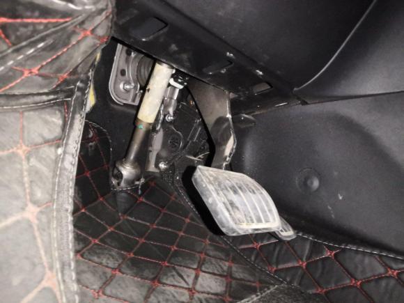 [西安·陕E] 二手标致标致308S2015款 1.2T 自动劲驰版