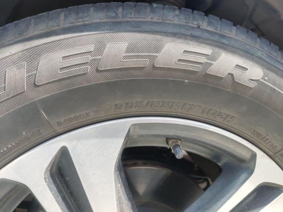 [西安·陕A] 二手丰田RAV4荣放2015款 2.0L CVT四驱新锐版