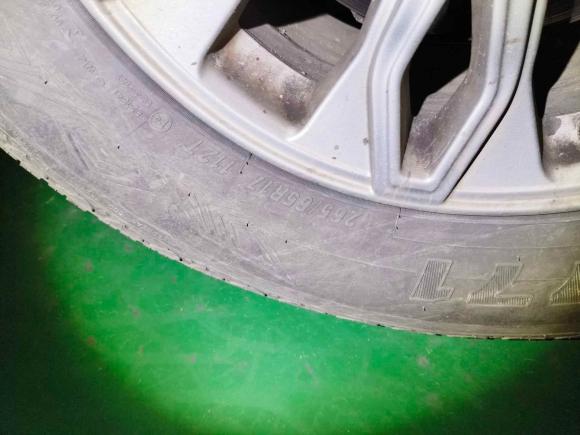 [武汉·鄂W] 二手江铃驭胜S3502017款 2.0T 手动两驱柴油豪华版5座