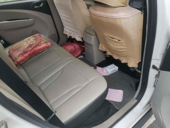 [深圳·粤S] 二手东风风行景逸XV2016款 1.6L CVT豪华型