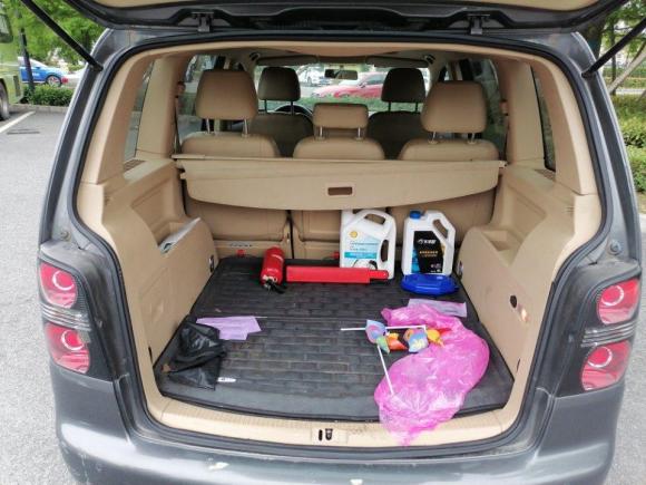 [上海·苏E] 二手大众途安2011款 1.4T DSG智雅版5座