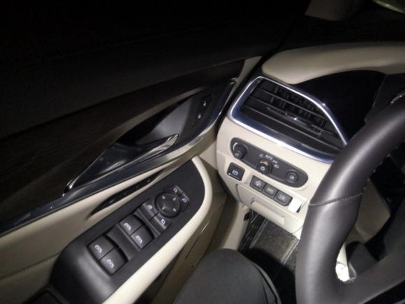 [成都·川G] 二手别克昂科旗2022款 652T 四驱Avenir艾维亚 6座