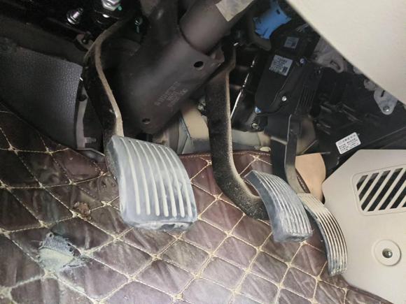 [青岛·鲁B] 二手东风风行菱智2020款 M5L 1.6L 基本型 9座