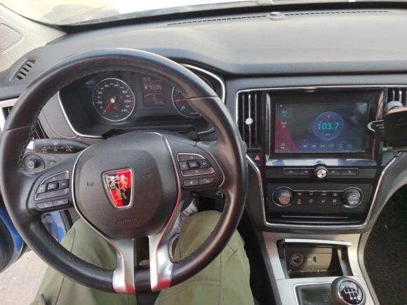 [上海·沪C] 二手荣威荣威RX52016款 20T 两驱手动旗舰版