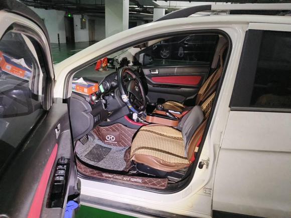 [苏州·苏E] 二手北京汽车绅宝X252015款 1.5L 自动精英型