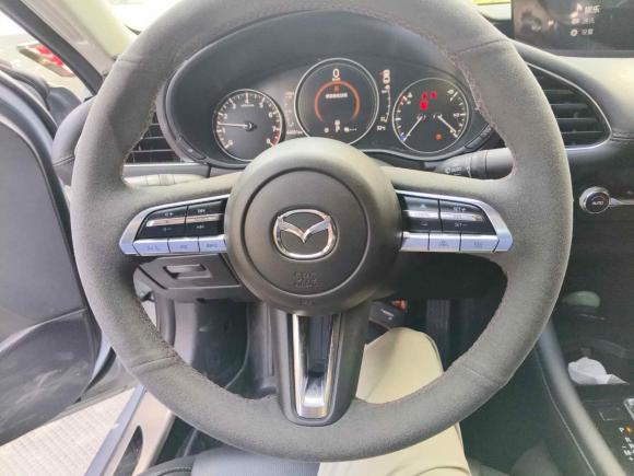 [广州·粤U] 二手马自达马自达3 昂克赛拉2021款 2.0L 自动质睿版