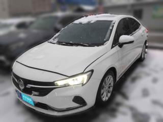 别克威朗2020款15T自动进取型