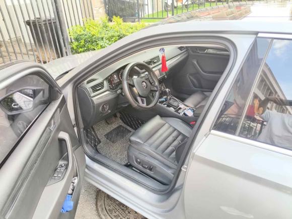 [南京·苏L] 二手斯柯达速派2016款 TSI330 DSG智行版