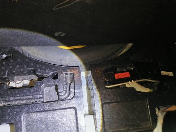 [南昌·赣A] 二手标致标致4082014款 1.8L 手动领先版