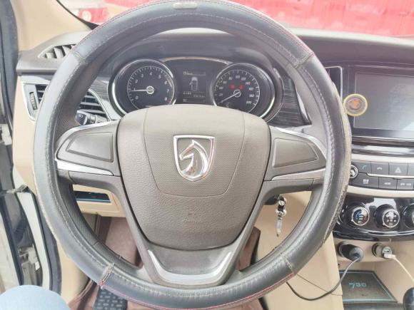 [深圳·粤S] 二手宝骏宝骏7302016款 1.5L 手动舒适型 7座 国V