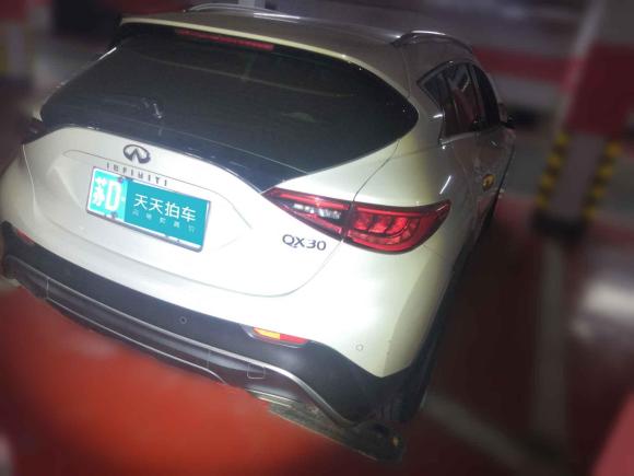 [常州·苏D] 二手英菲尼迪英菲尼迪QX302017款 1.6T 两驱时尚版