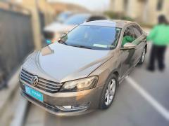 [青岛·鲁B] 大众帕萨特2014款 1.8TSI DSG御尊版