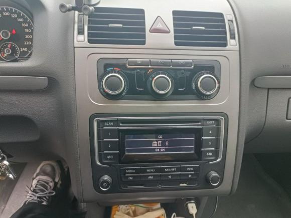 [上海·沪C] 二手大众途安2013款 1.4T DSG舒适版5座