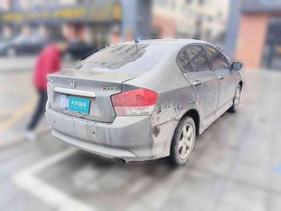 [青岛·鲁U] 二手本田锋范经典2008款 1.5L 自动精英版