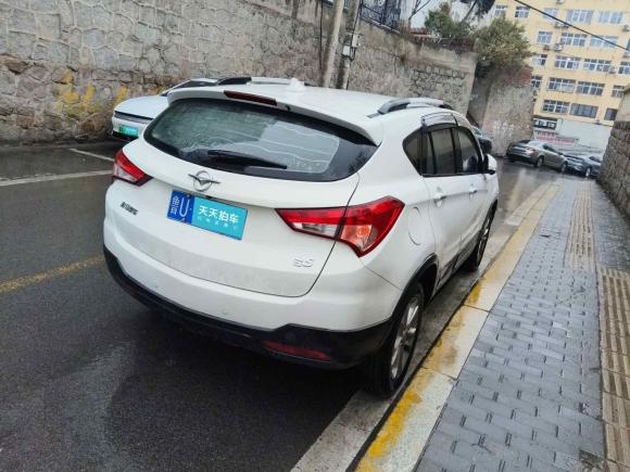 [青岛·鲁U] 二手海马海马S52015款 1.5T CVT旗舰型